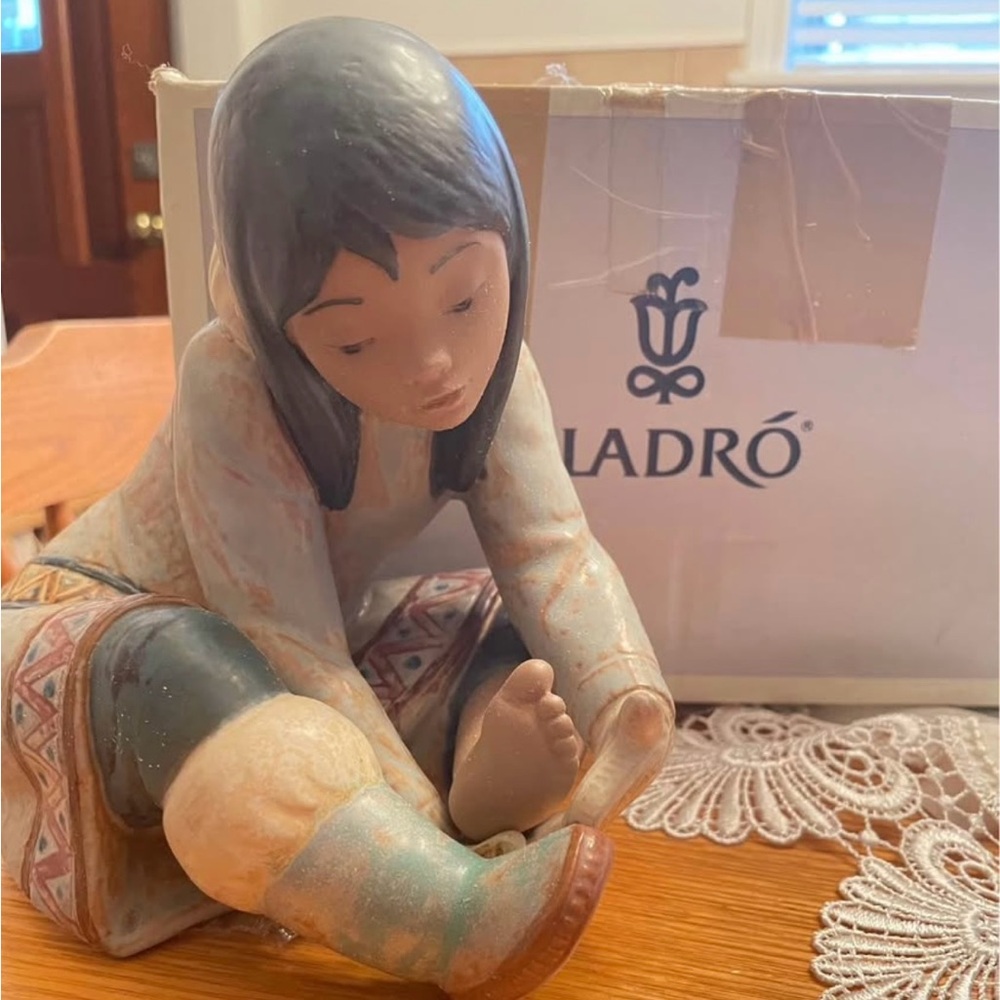 Lladro figurine